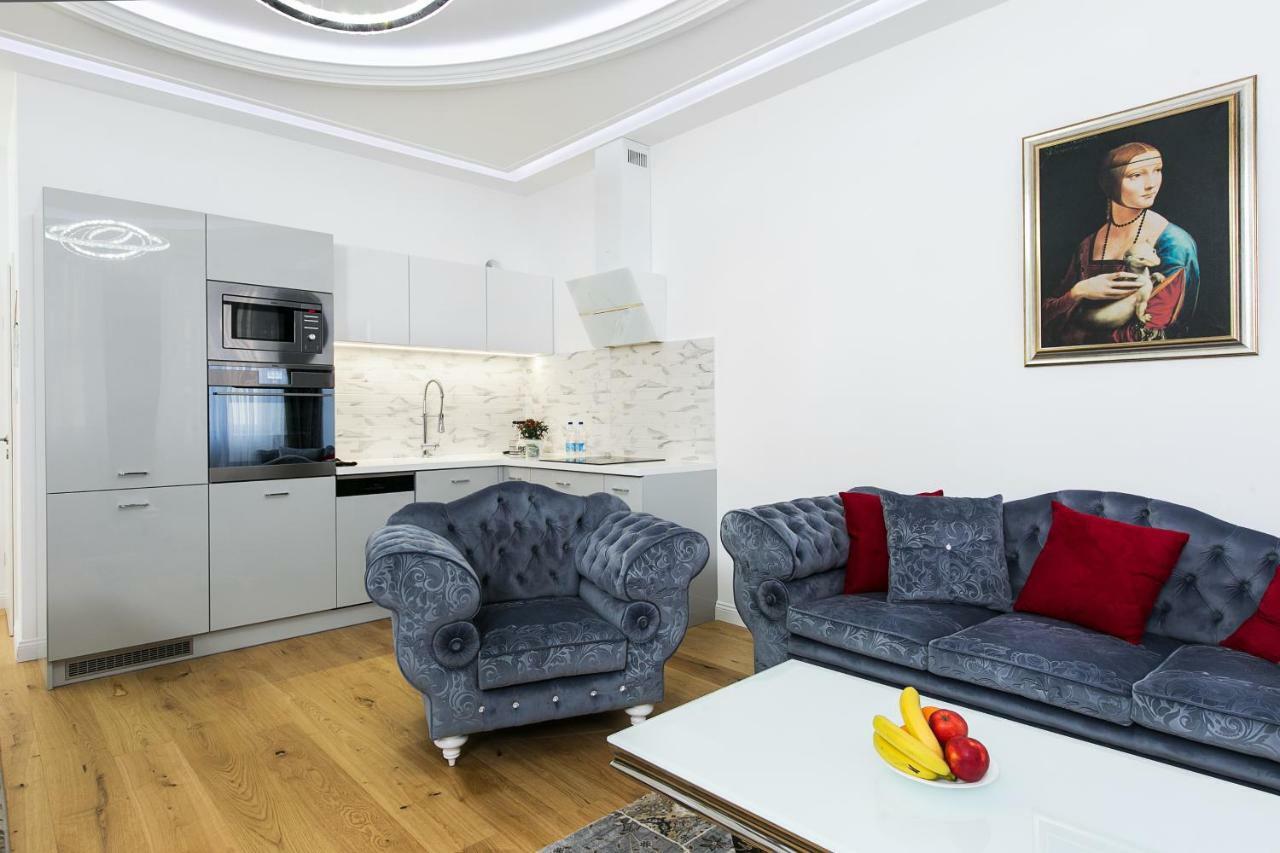 Old Town Cristal Apartment By Otium Krakow Exterior photo